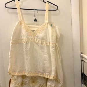 Woman’s size medium tank top and size 6 skirt set